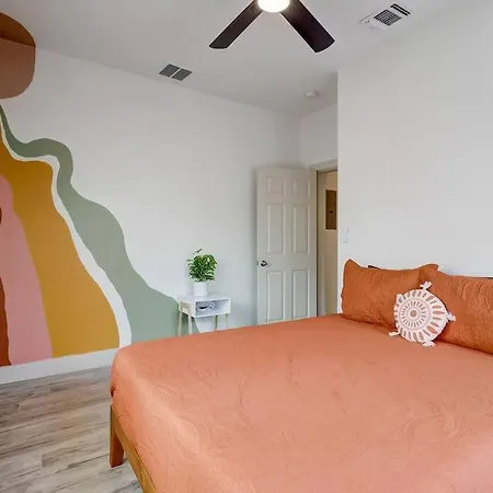 The Retro Retreat - Close To Downtown, Fort Sam San Antonio Exterior photo