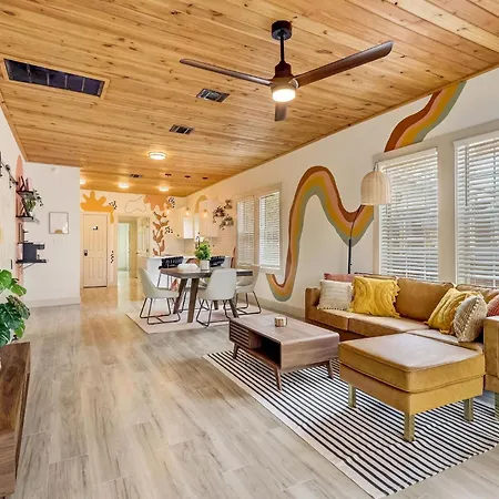 The Retro Retreat - Close To Downtown, Fort Sam San Antonio Exterior photo